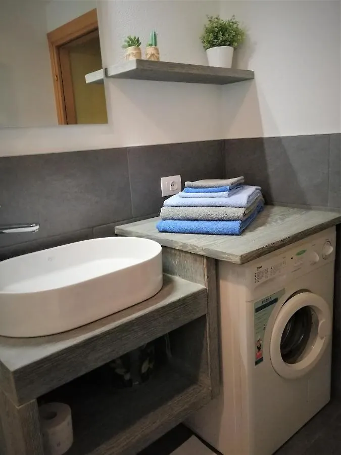 Casa Federica Apartment Isolaccia